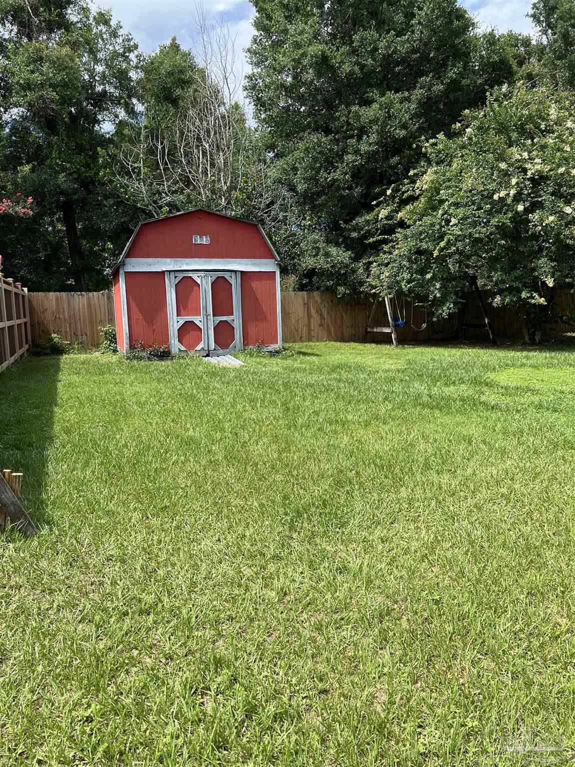 4416 Summerfield Court Milton, FL 32571 - Photo 31 of 33