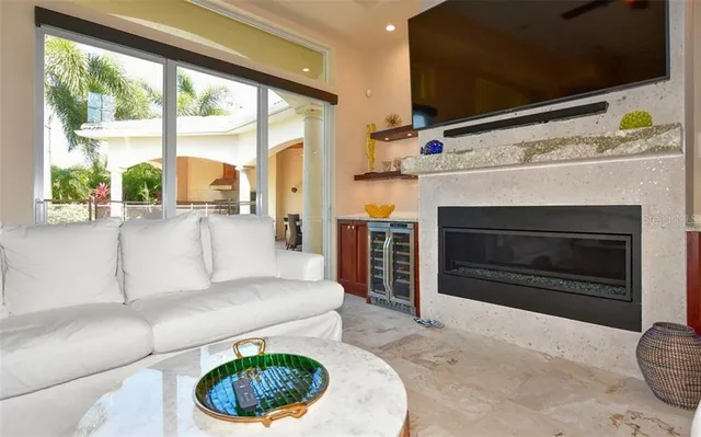 $18,000 | 1179 Morningside Place, Sarasota, FL 34236