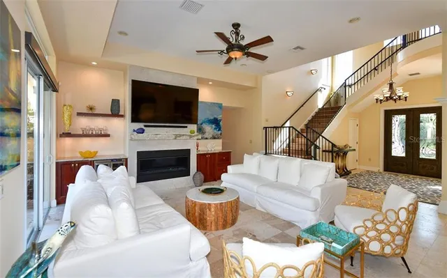 $18,000 | 1179 Morningside Place, Sarasota, FL 34236