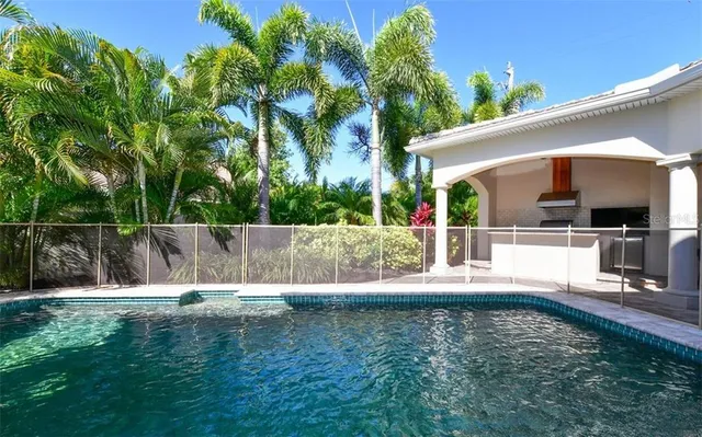 $18,000 | 1179 Morningside Place, Sarasota, FL 34236