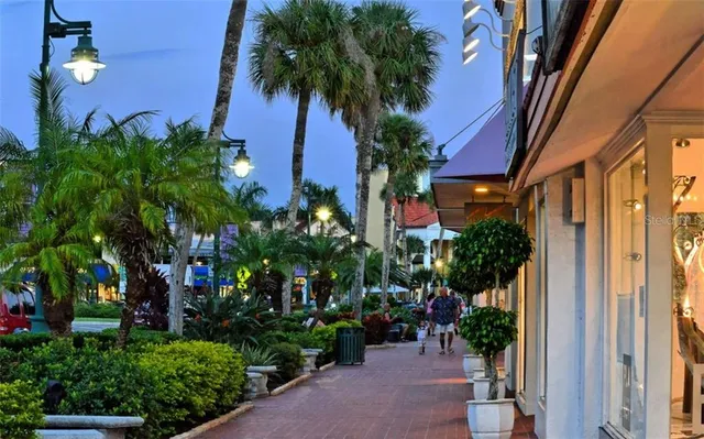 $18,000 | 1179 Morningside Place, Sarasota, FL 34236