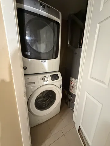 $3,025 | 16130 Justine Street, Markham, IL 60428