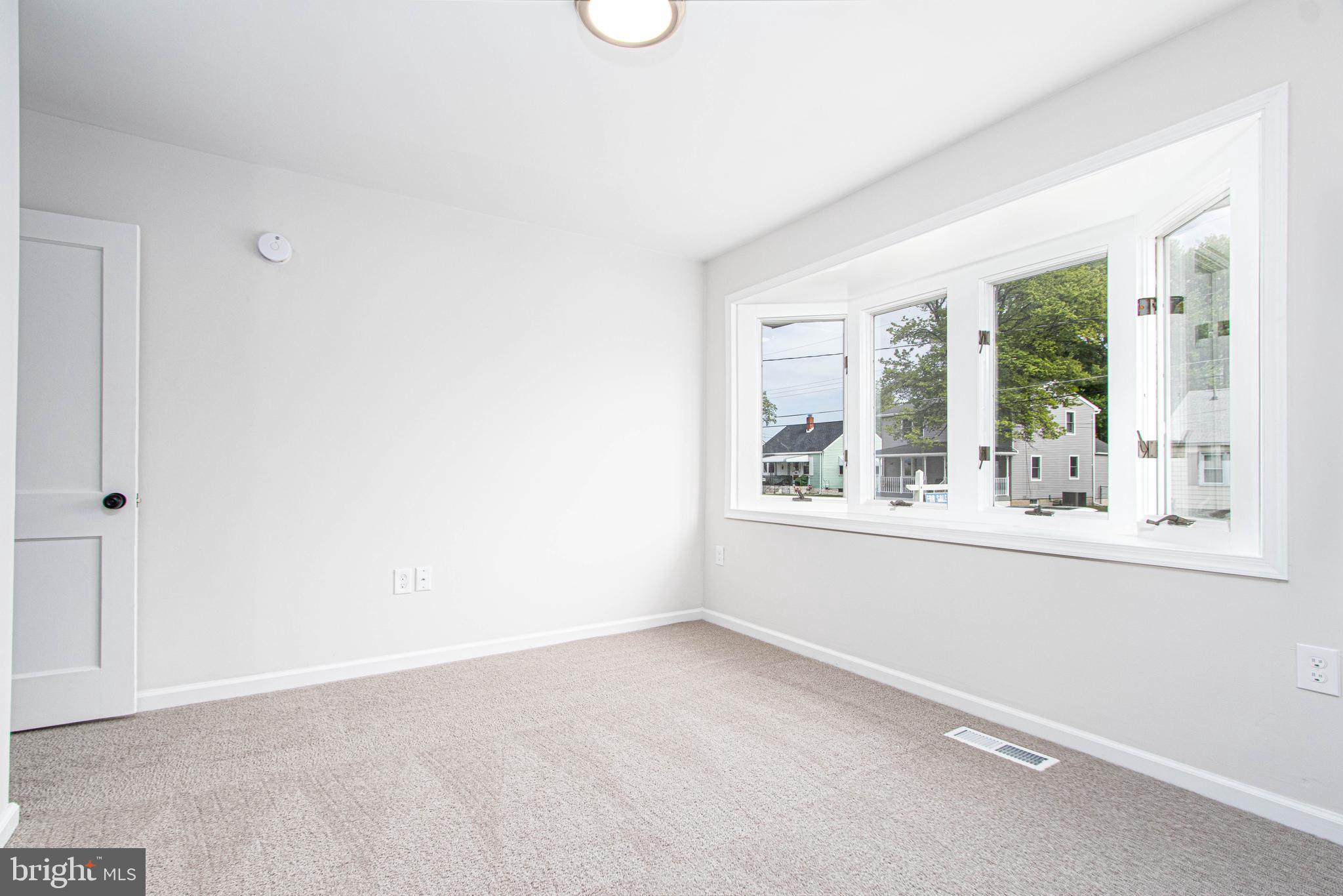 812 Martin Road Baltimore, MD 21221 - Photo 14 of 37 Gallery Image 14
