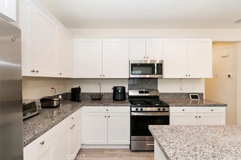 $480,000 | 16540 Wyndham Lane, Fontana, CA 92336