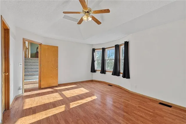 $419,000 | 8403 West 150th Street, Overland Park, KS 66223