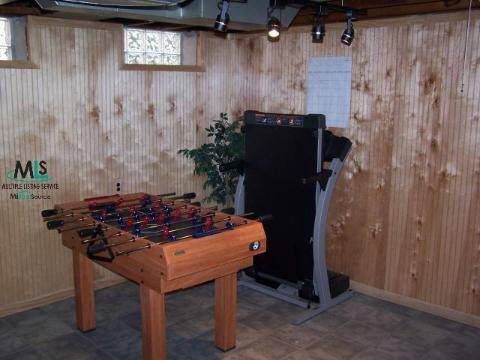 6135 Harvard Road Detroit, MI 48224 - Photo 6 of 7 576226-5.JPG