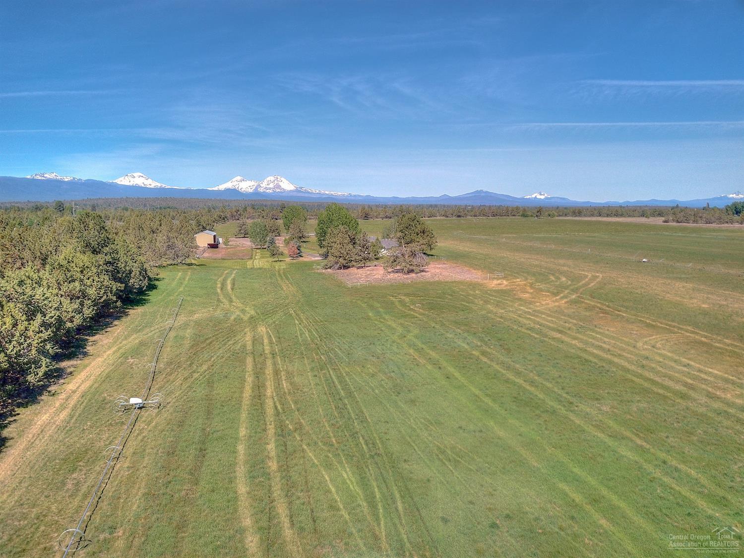 18910 Pinehurst Road Bend, OR 97703 - Photo 10 of 17 Additional Photo