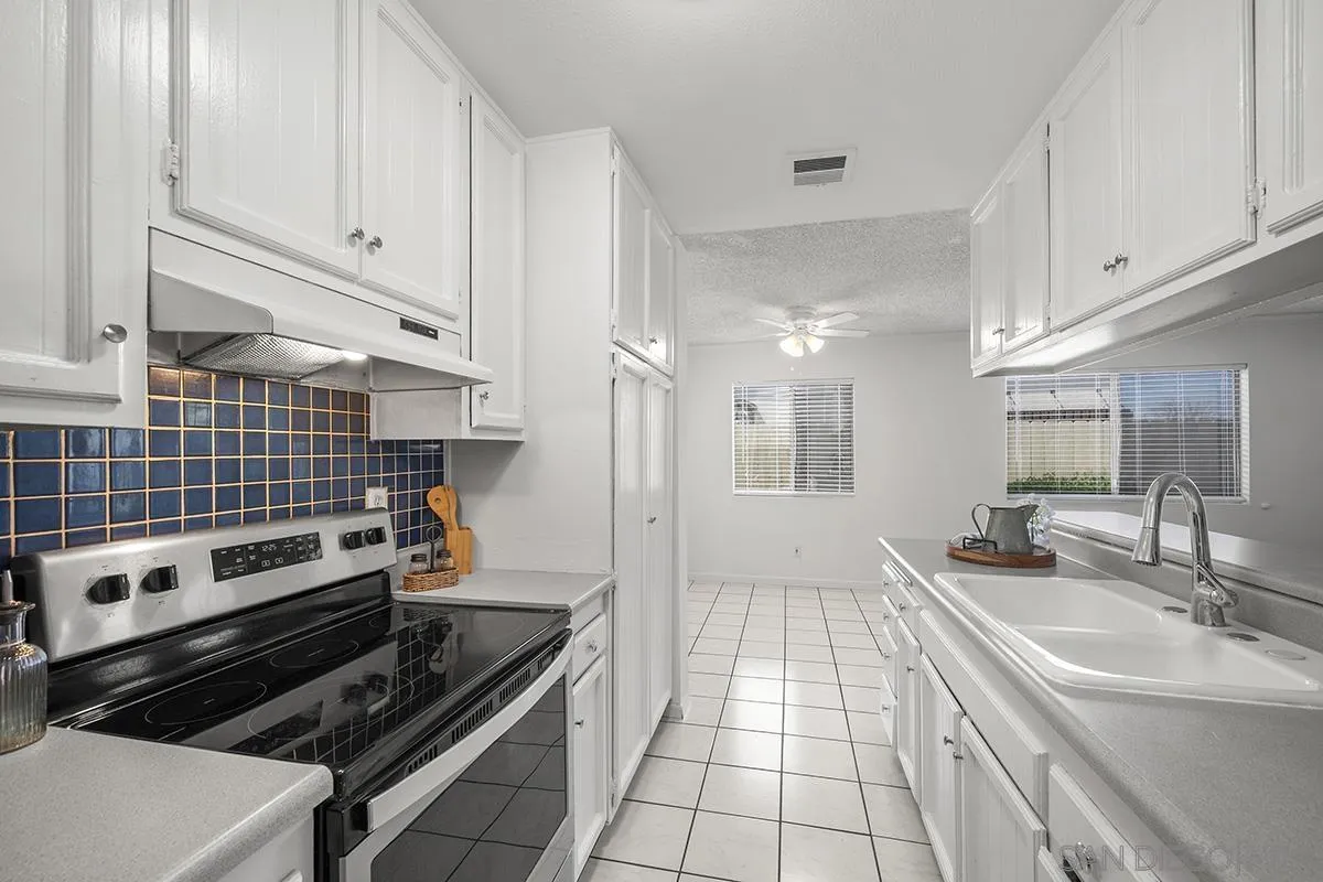 9837 Mission Gorge Road, Unit 3 Santee, CA 92071 - Photo 12 of 29