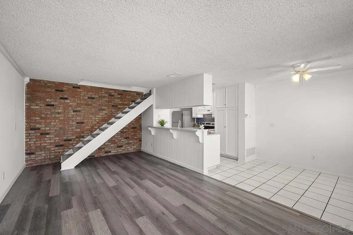 9837 Mission Gorge Road, Unit 3 Santee, CA 92071 - Photo 5 of 29