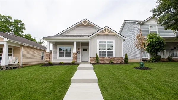 $176,900 | 2047 Ravenwood Avenue, Dayton, OH 45406