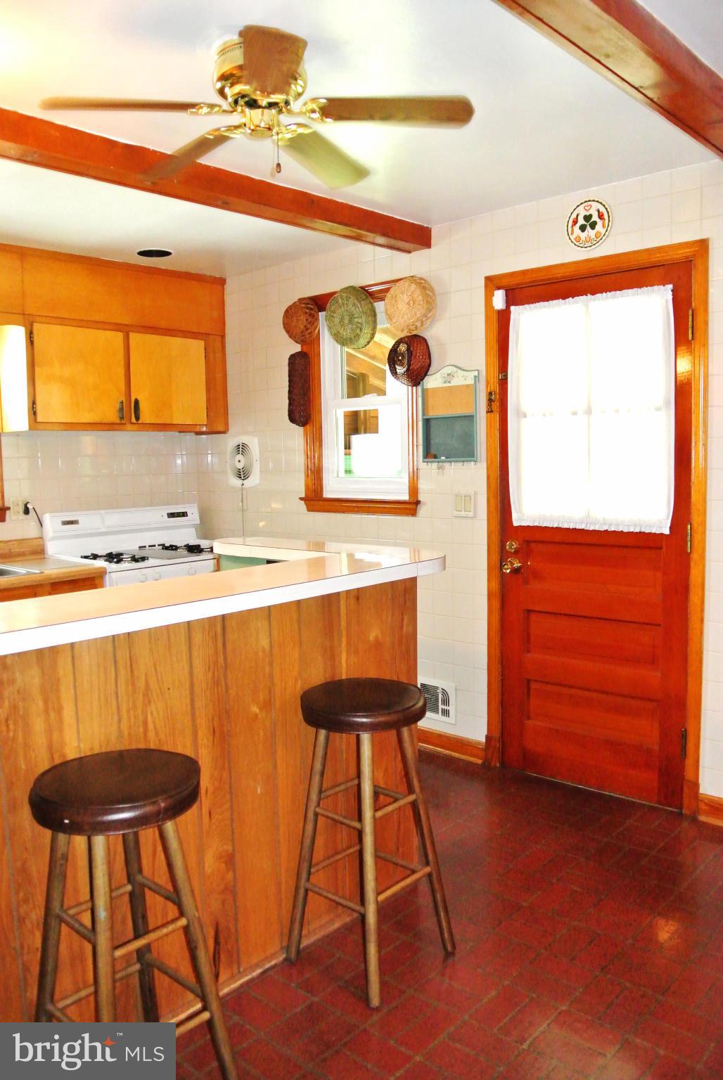 4407 Ebenezer Road Baltimore, MD 21236 - Photo 14 of 28 Kitchen