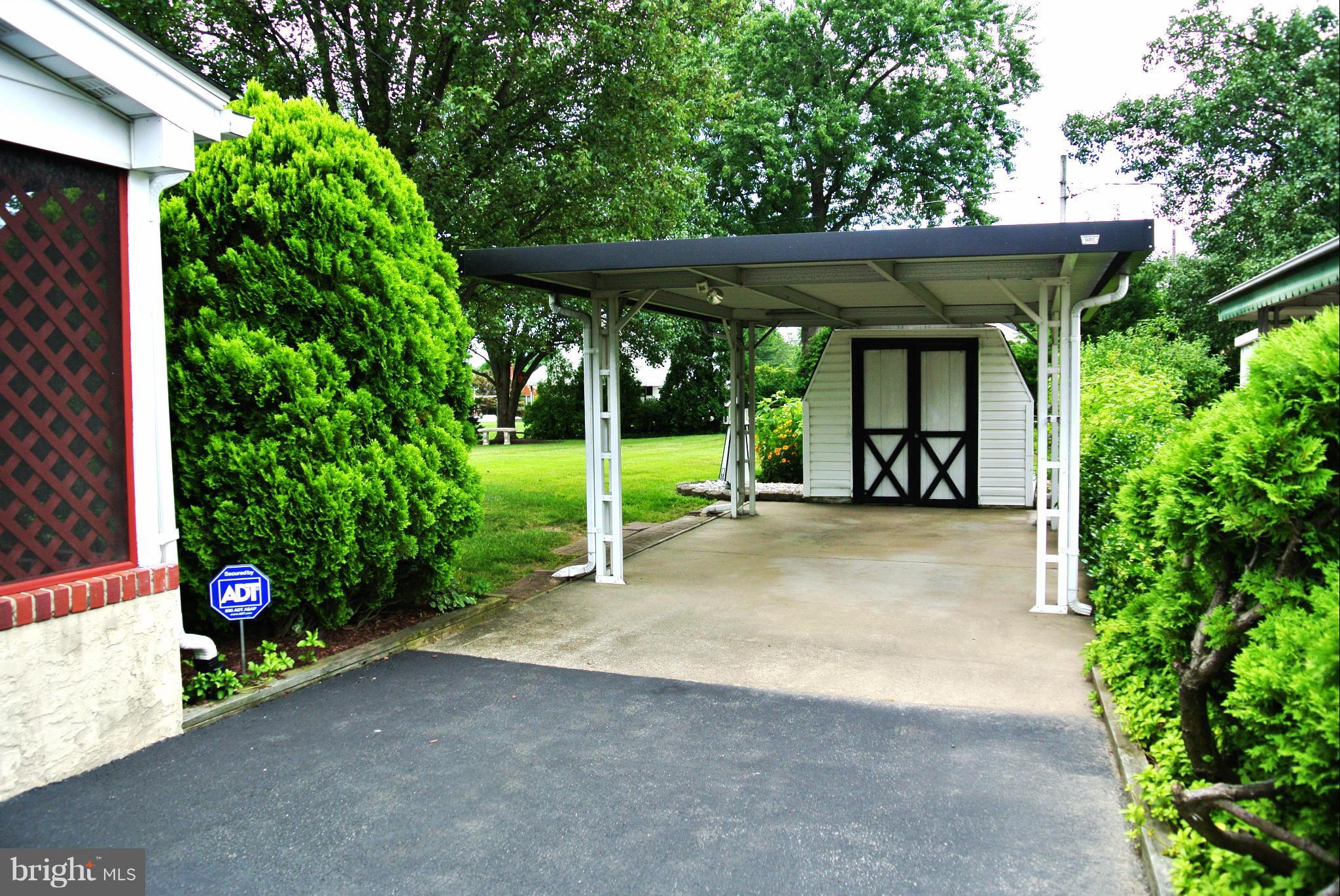 4407 Ebenezer Road Baltimore, MD 21236 - Photo 4 of 28 Exterior (General)