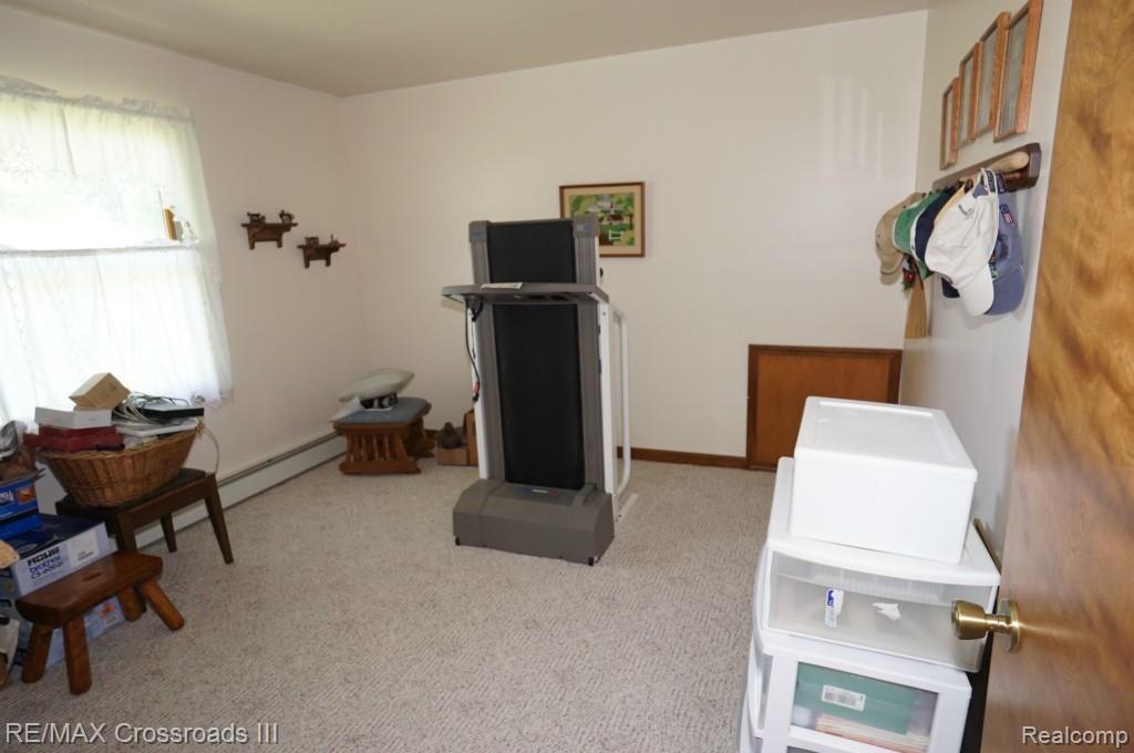 39722 Wear Road Belleville, MI 48111 - Photo 9 of 15