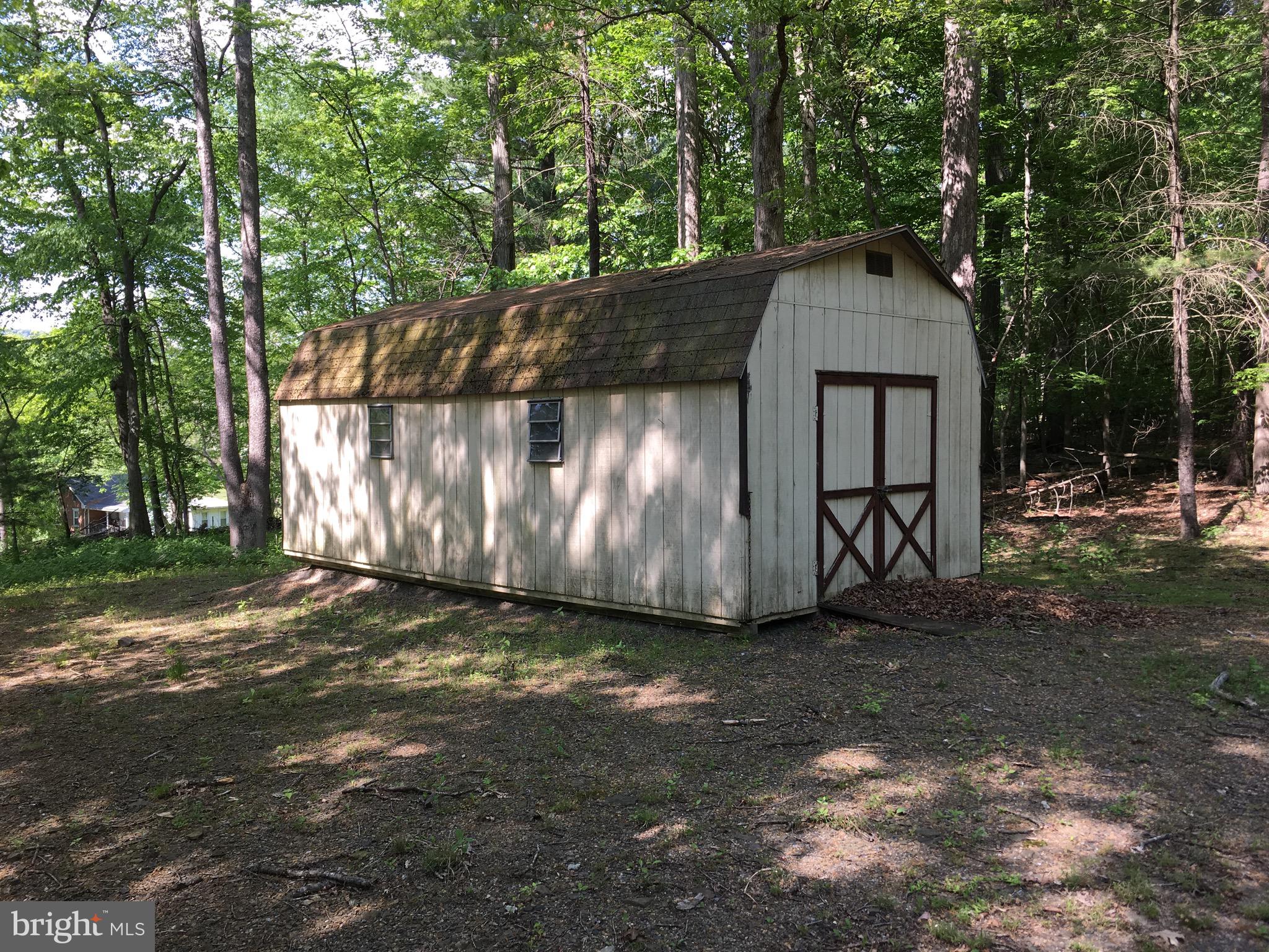 120 Keefer Road Pine Grove, PA 17963 - Photo 4 of 22 Gallery Image 4