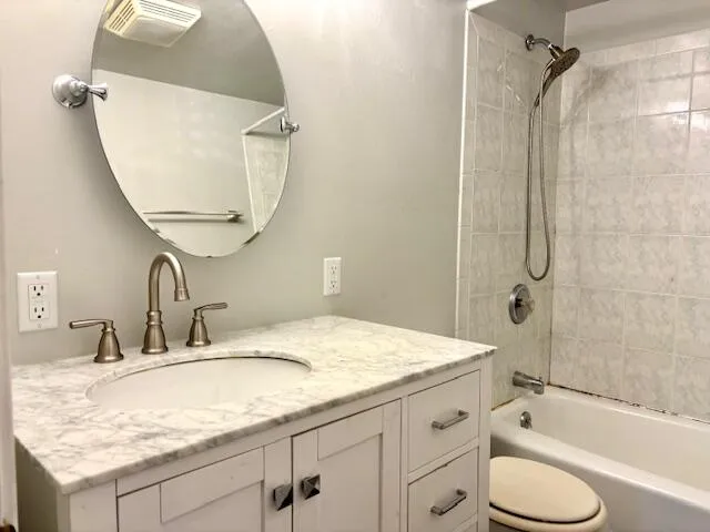 $225,000 | 2921 Michigan Avenue, Sheboygan, WI 53081