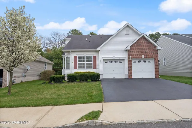 $543,900 | 50 Little Leaf Lane, Howell, NJ 07731
