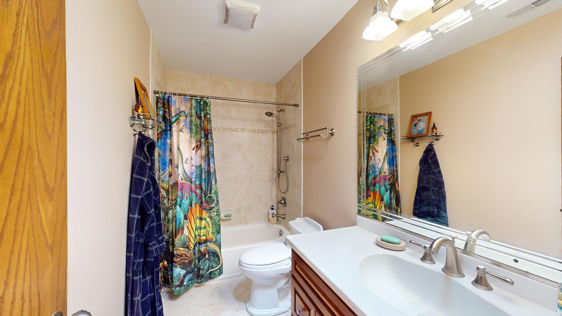 724 Eastchester Road Wheeling, IL 60090 - Photo 33 of 44 Gallery Image 33