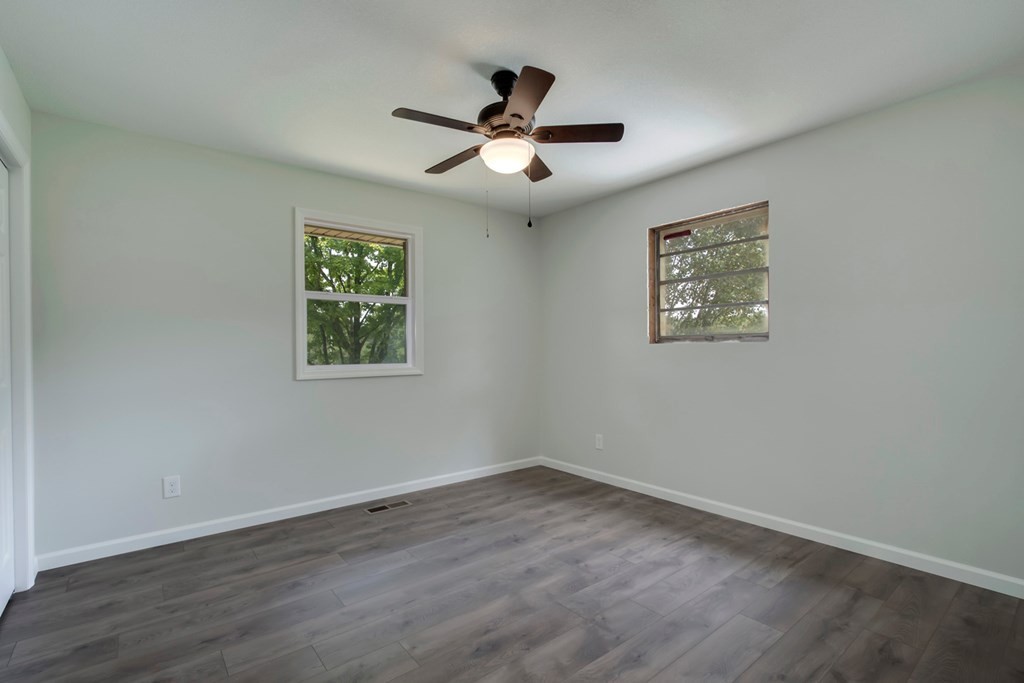 3139 Sanders Road Athens, TN 37303 - Photo 21 of 40 Gallery Image 21