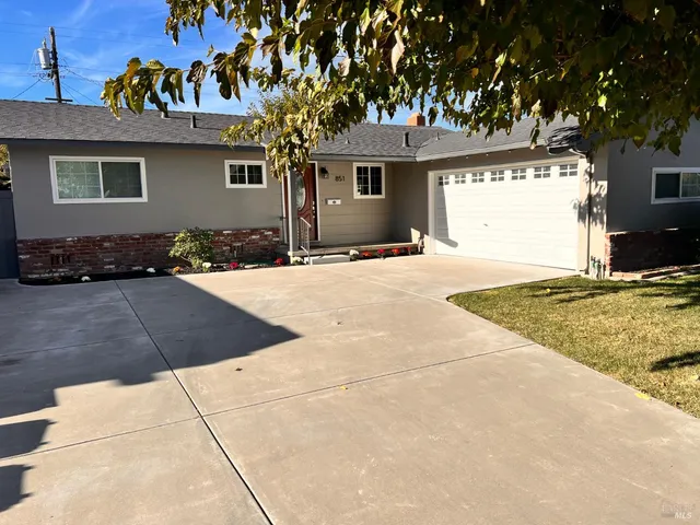 $2,500 | 851 Rolling Green Drive, Rio Vista, CA 94571