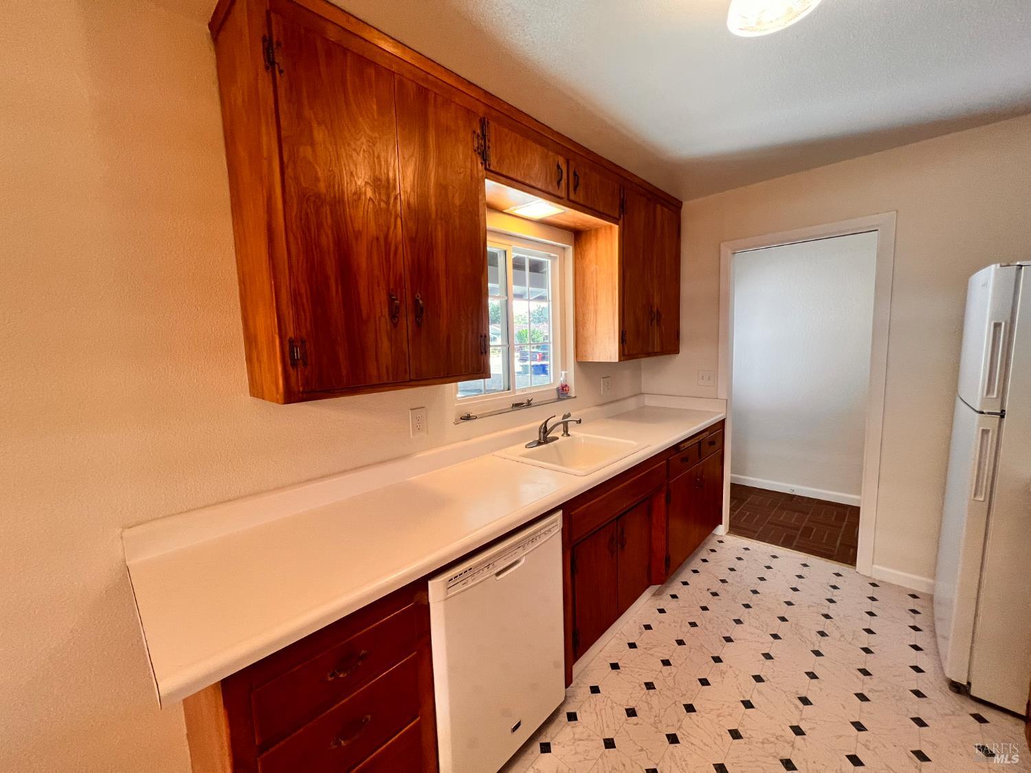 851 Rolling Green Drive Rio Vista, CA 94571 - Photo 8 of 17