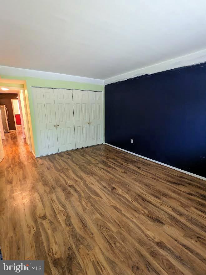 1621 Parkcrest Circle, Unit 101 Reston, VA 20190 - Photo 15 of 16 a view of empty room