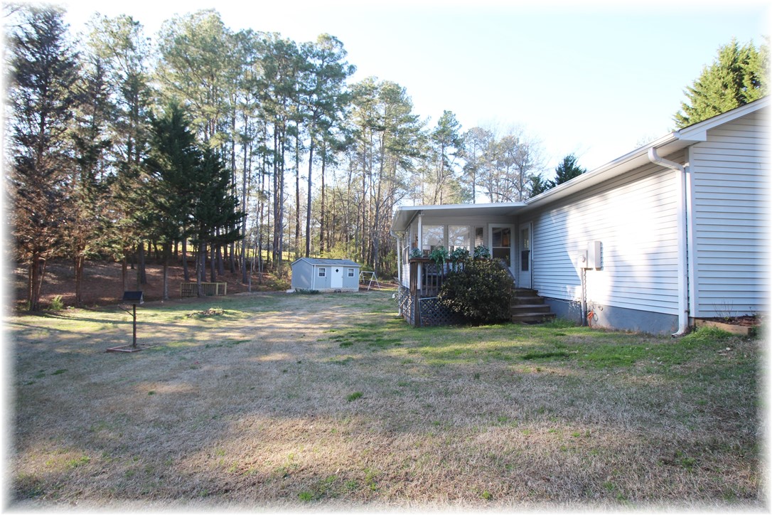 211 Emerald Road Seneca, SC 29678 - Photo 11 of 20 Gallery Image 11