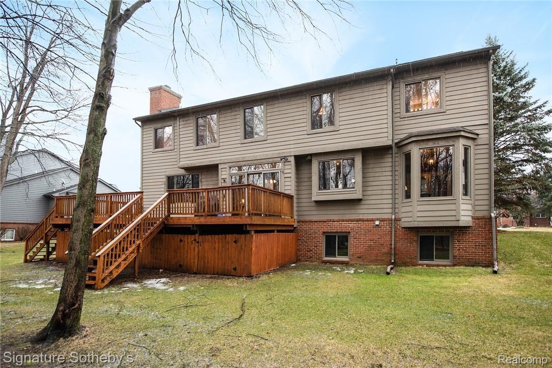 6833 Woodcrest Ridge Clarkston, MI 48346 - Photo 34 of 36 32.jpg