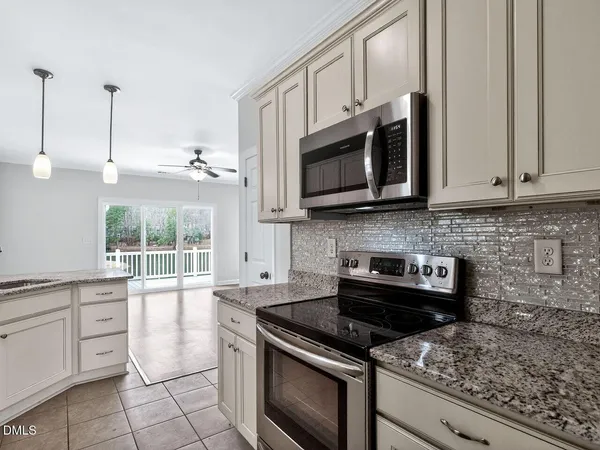 $525,000 | 121 Westview Cove Lane, Cary, NC 27513