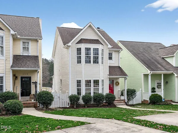 $525,000 | 121 Westview Cove Lane, Cary, NC 27513