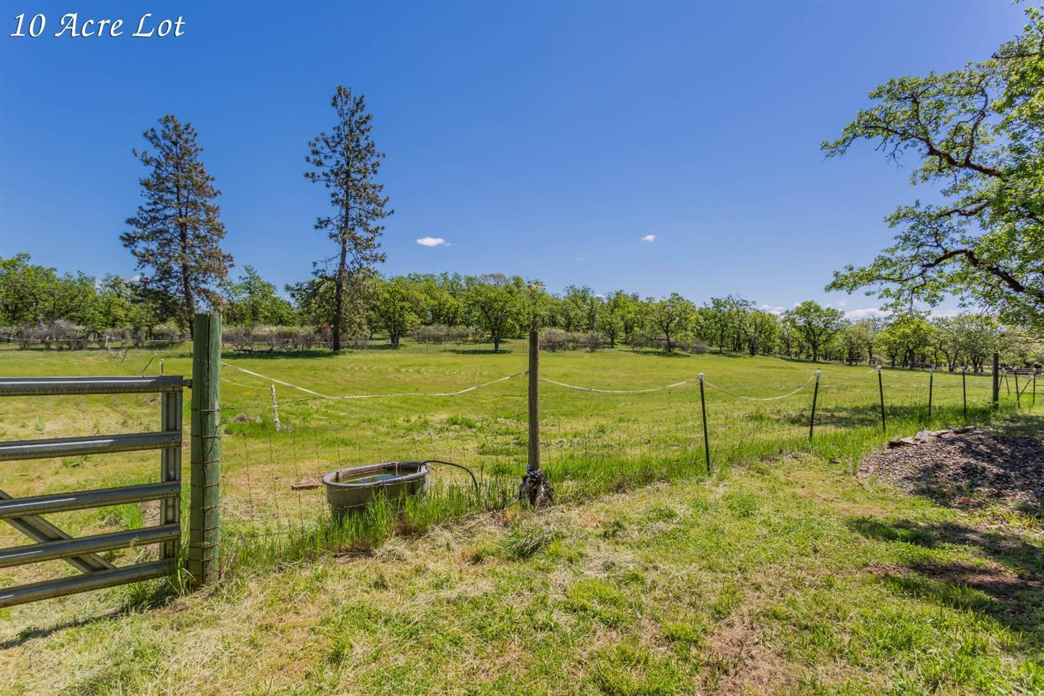 15242 Jones Road White City, OR 97503 - Photo 2 of 35 Additional Photo