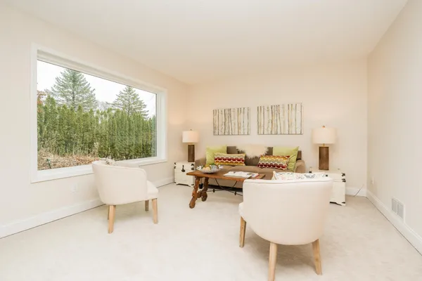 $549,900 | 4809 Four Seasons Drive, Eagan, MN 55122