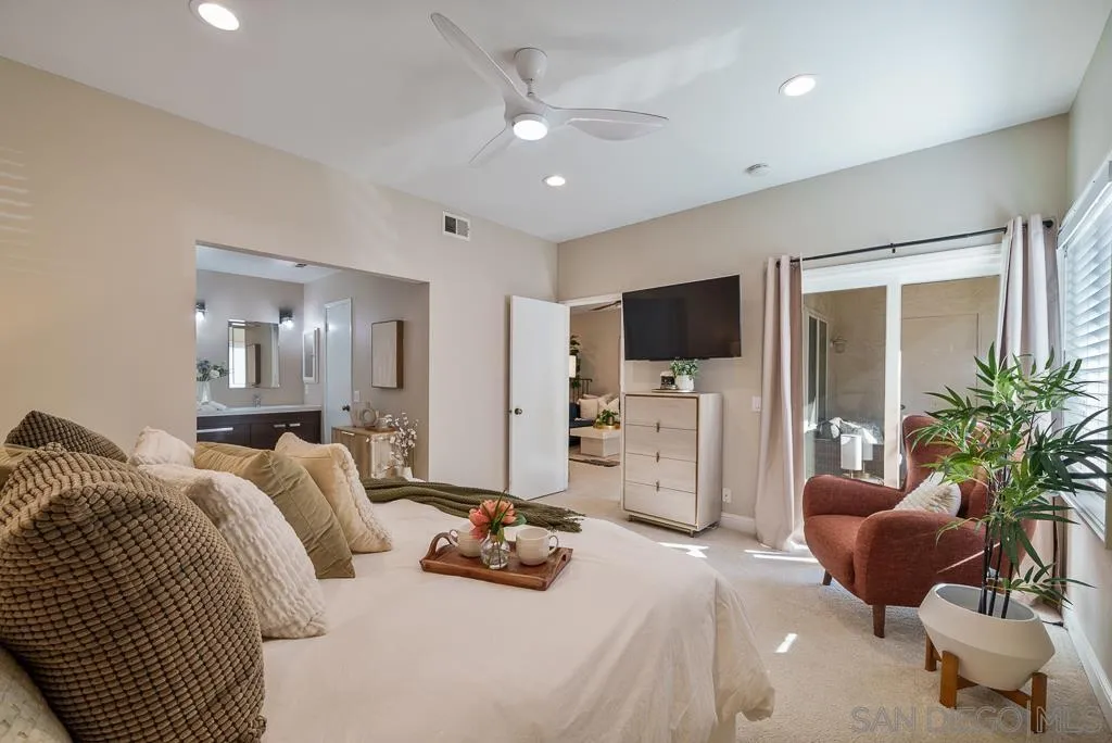 3121 Evening Way, Unit B La Jolla, CA 92037 - Photo 22 of 56