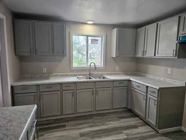 $164,900 | 717 Bristol Street, Adrian, MI 49221