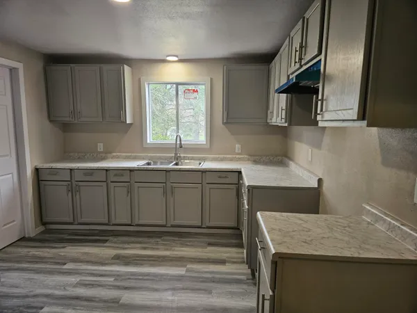 $164,900 | 717 Bristol Street, Adrian, MI 49221