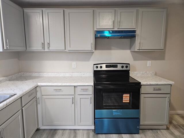 717 Bristol Street Adrian, MI 49221 - Photo 7 of 16 20260411_185313
