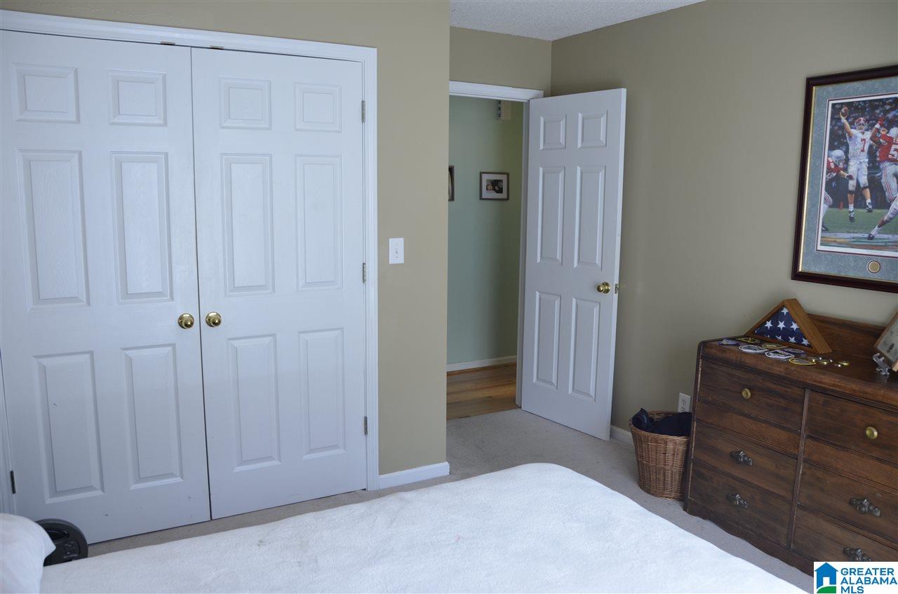 240 Lakeshore Circle Oneonta, AL 35121 - Photo 31 of 35