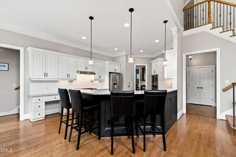 $1,350,000 | 923 Dominion Hill Drive, Cary, NC 27519
