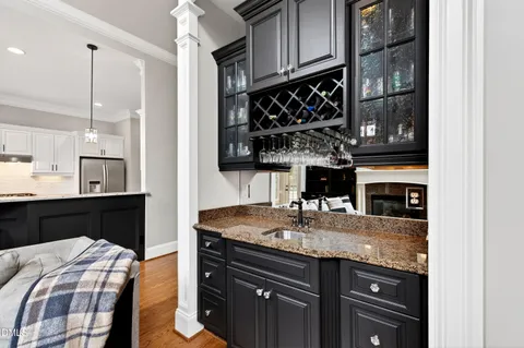 $1,350,000 | 923 Dominion Hill Drive, Cary, NC 27519