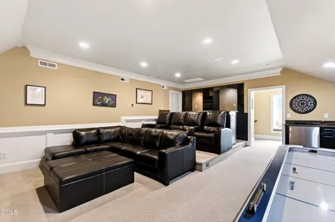 $1,350,000 | 923 Dominion Hill Drive, Cary, NC 27519