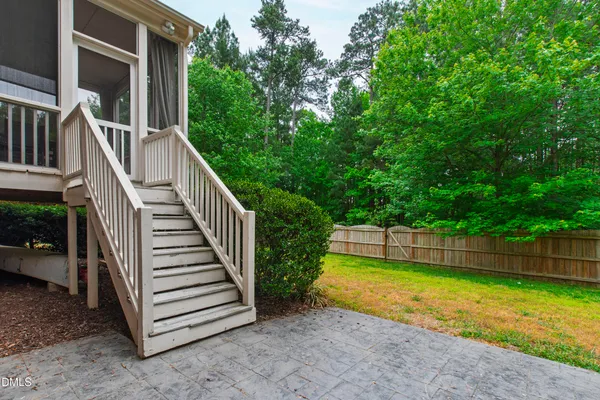 $1,350,000 | 923 Dominion Hill Drive, Cary, NC 27519