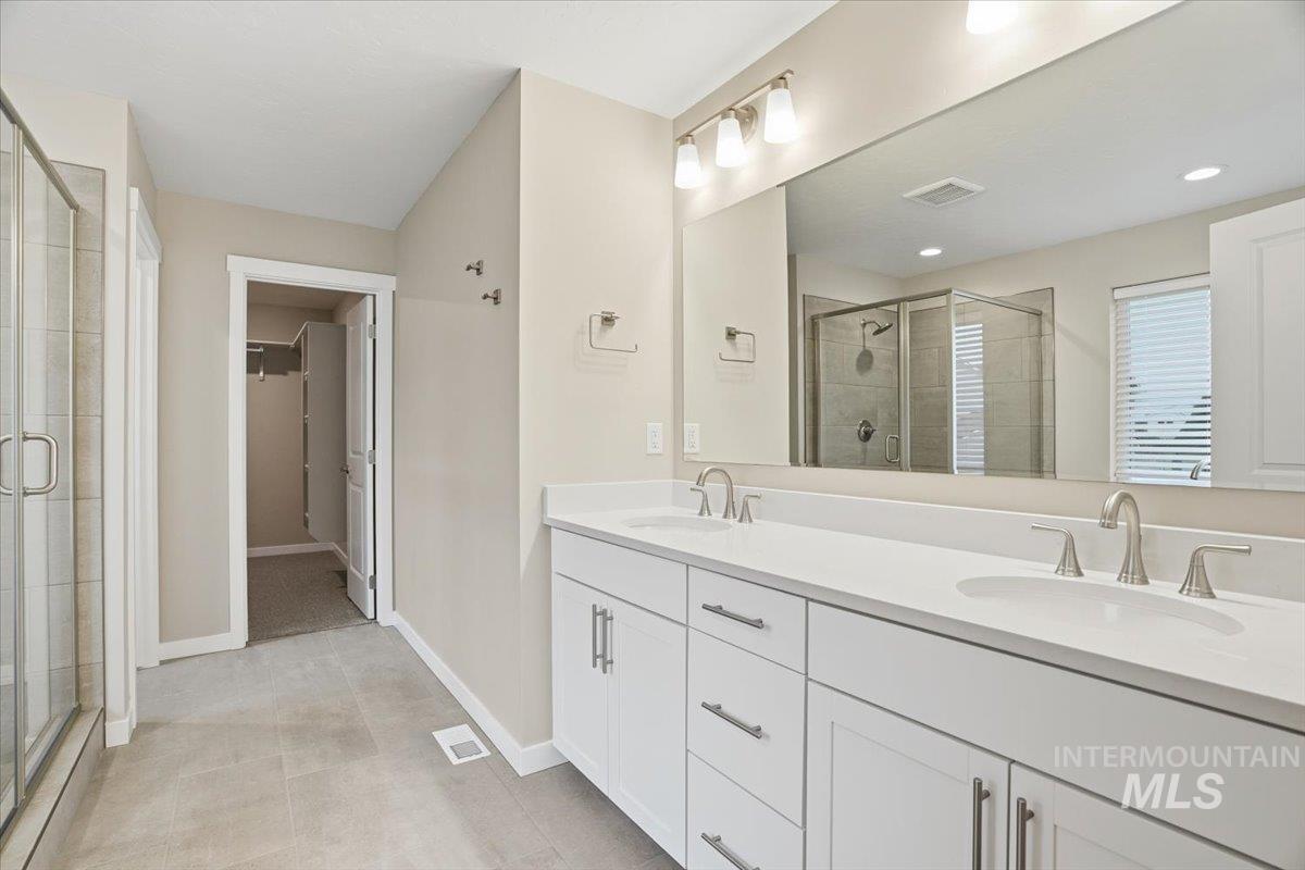 2311 North Silver Wolf Place Star, ID 83669 - Photo 24 of 44