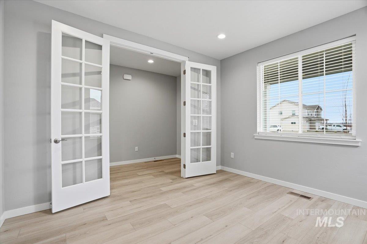 2311 North Silver Wolf Place Star, ID 83669 - Photo 5 of 44