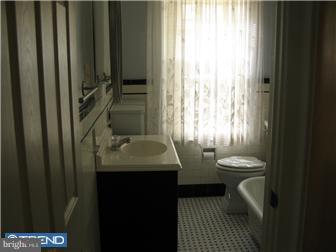 515 Friedensburg Road Reading, PA 19606 - Photo 6 of 6 Bathroom