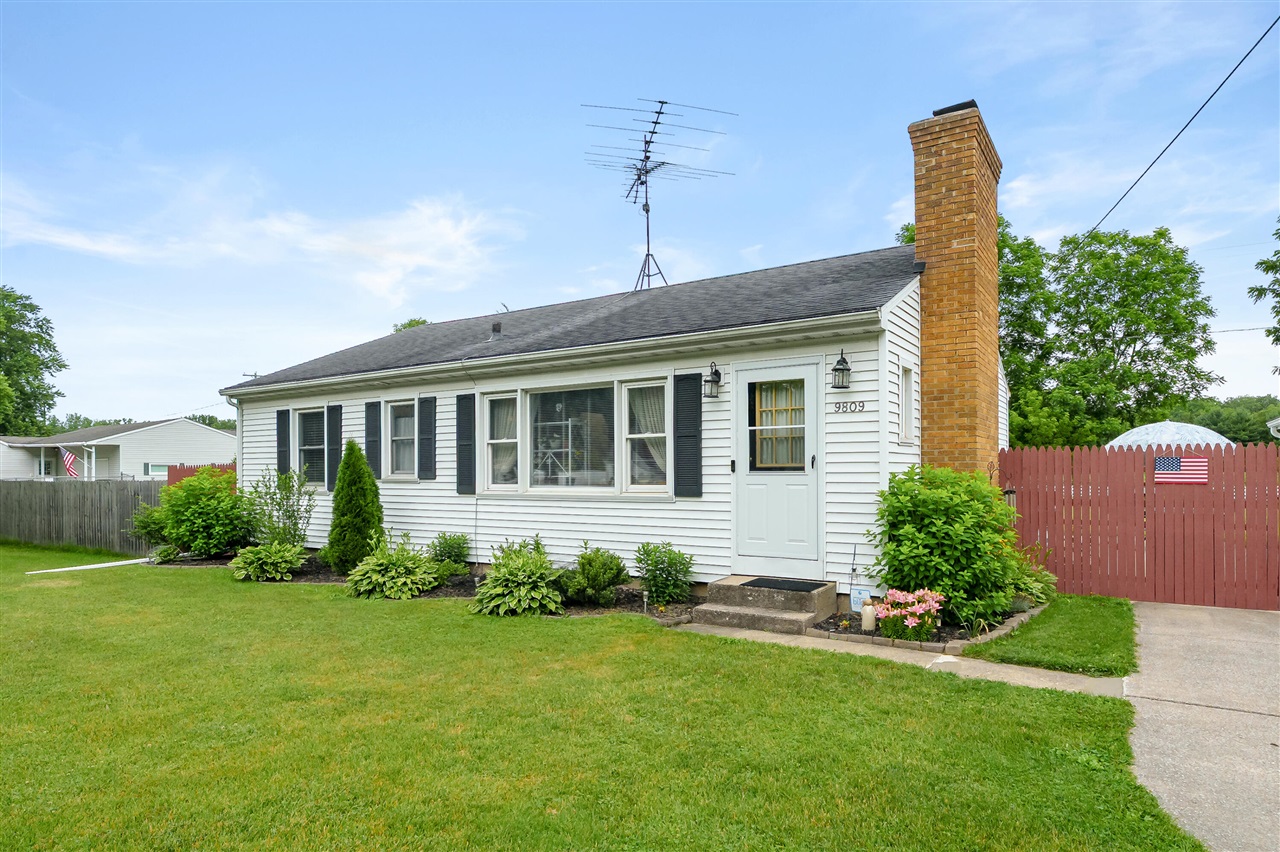 9809 South Sprinkle Road Portage, MI 49002 - Photo 2 of 22