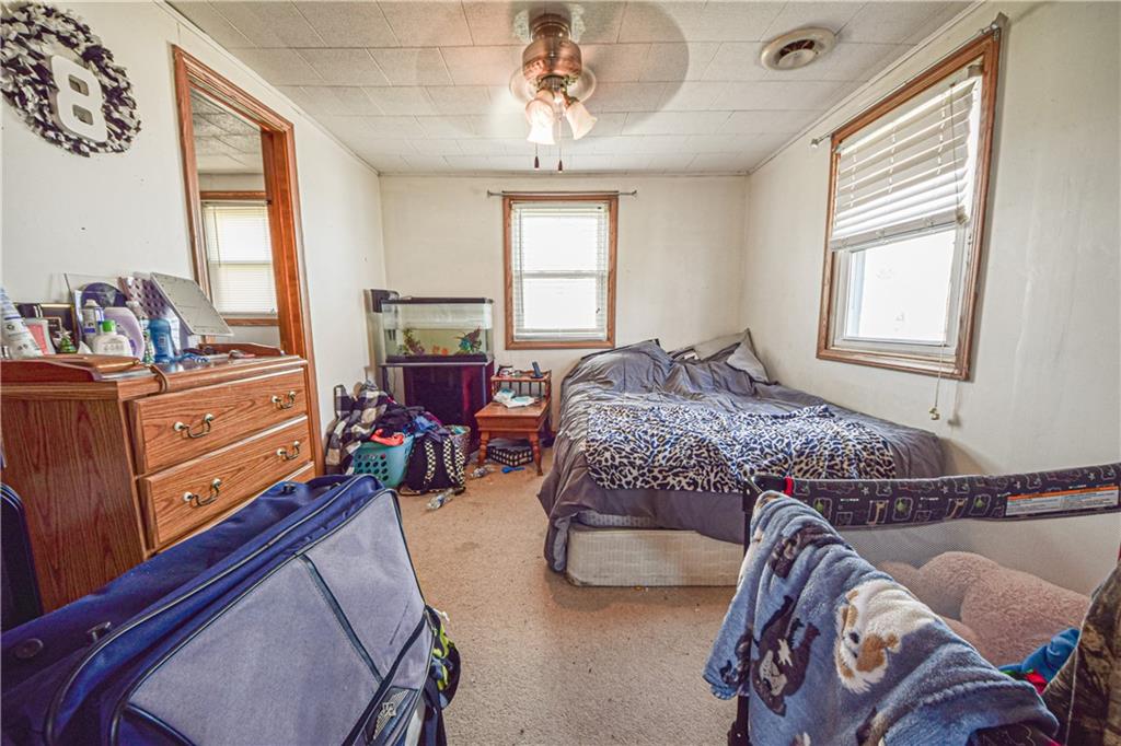 724 Della Road Columbus, IN 47203 - Photo 6 of 9 Gallery Image 6