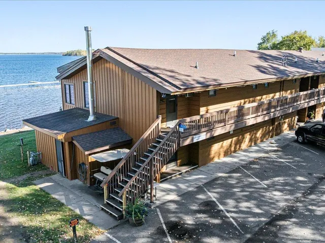 $324,900 | 9125 Breezy Point Drive, Unit 437, Breezy Point, MN 56472