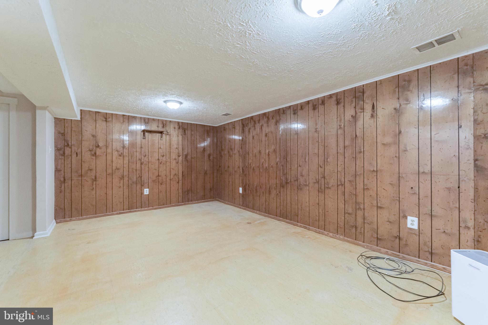 5320 Eliots Oak Road Columbia, MD 21044 - Photo 23 of 31 Basement