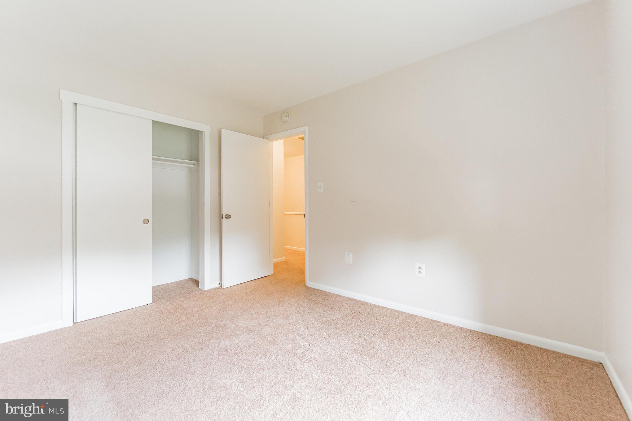 5320 Eliots Oak Road Columbia, MD 21044 - Photo 24 of 31 Interior