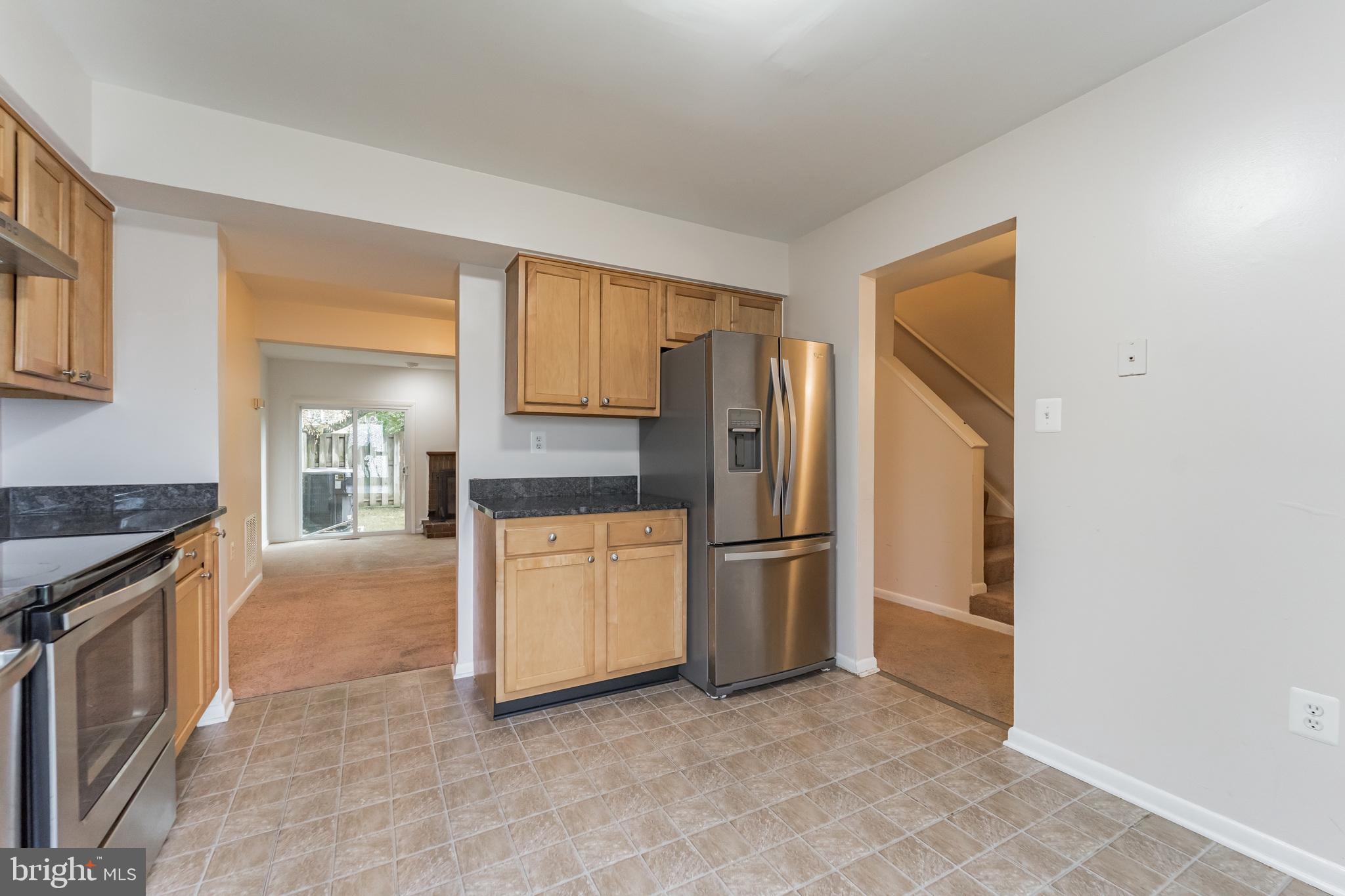 5320 Eliots Oak Road Columbia, MD 21044 - Photo 7 of 31 Kitchen
