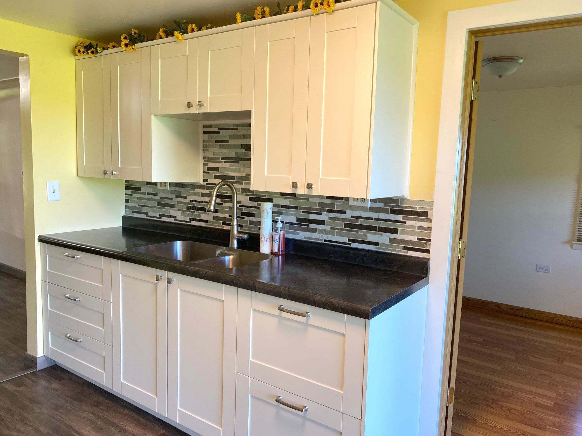 2535 East River Road Kawkawlin, MI 48631 - Photo 3 of 18